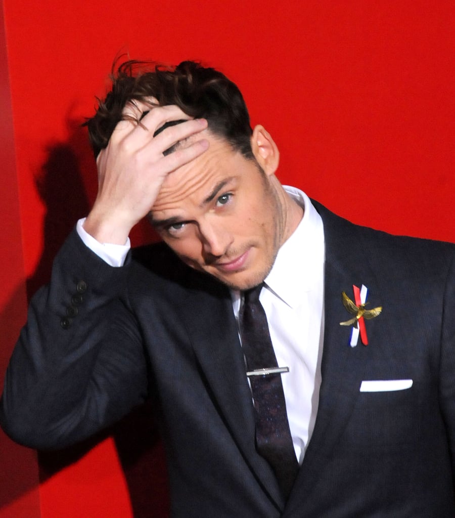 Hot Sam Claflin Pictures