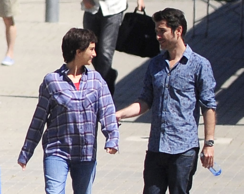 Penelope Cruz's Wig and Baby Bump on Ma Ma Set | Pictures