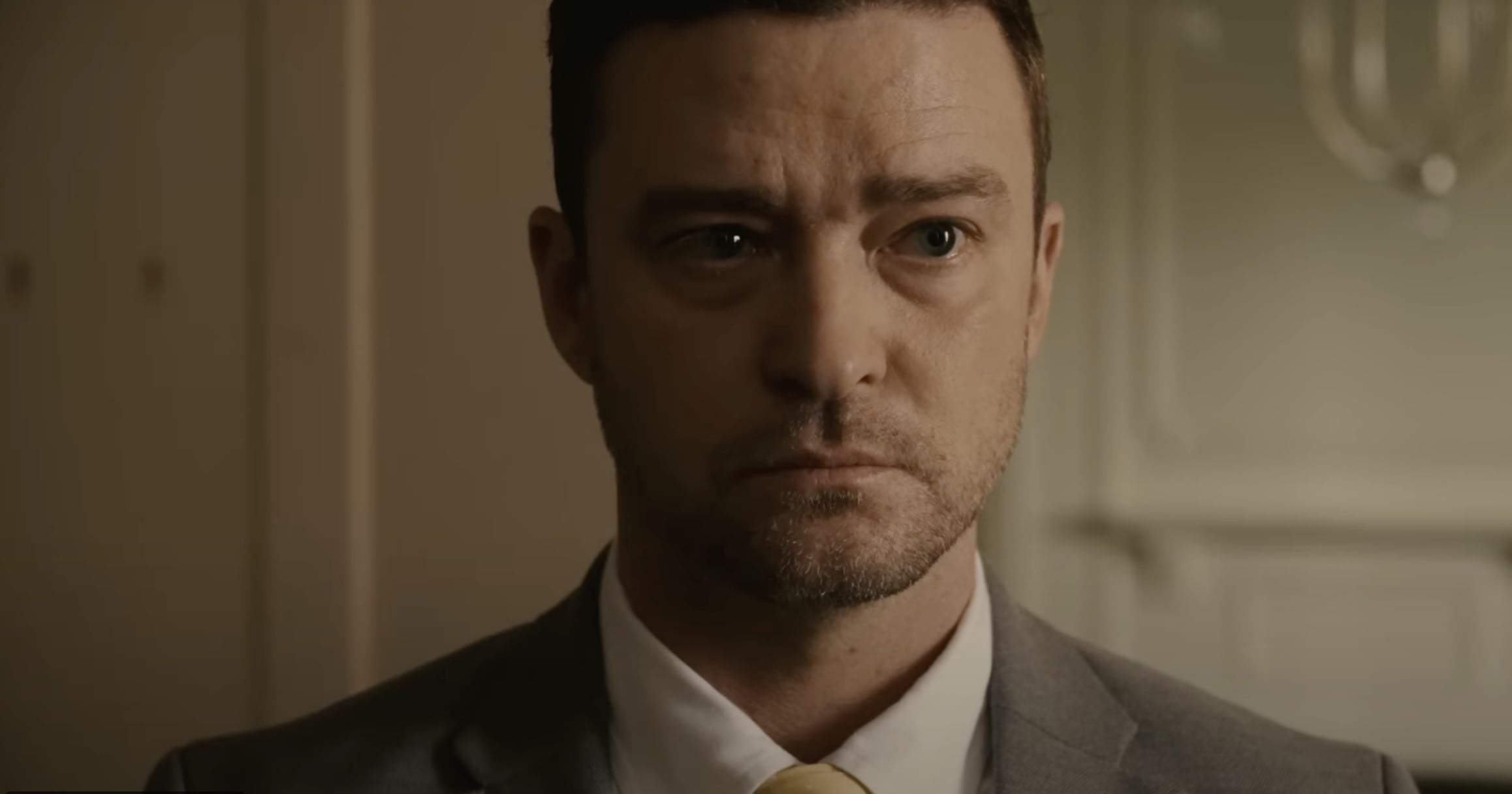 Justin Timberlake, Alicia Silverstone, and Benicio Del Toro Face Off in the “Reptile” Trailer