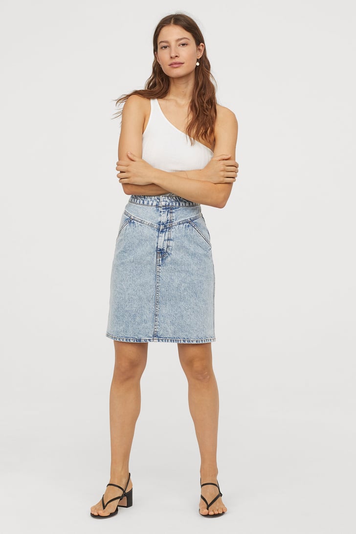 H&M Knee-Length Denim Skirt | Denim Skirt Outfit Ideas 2019 | POPSUGAR ...