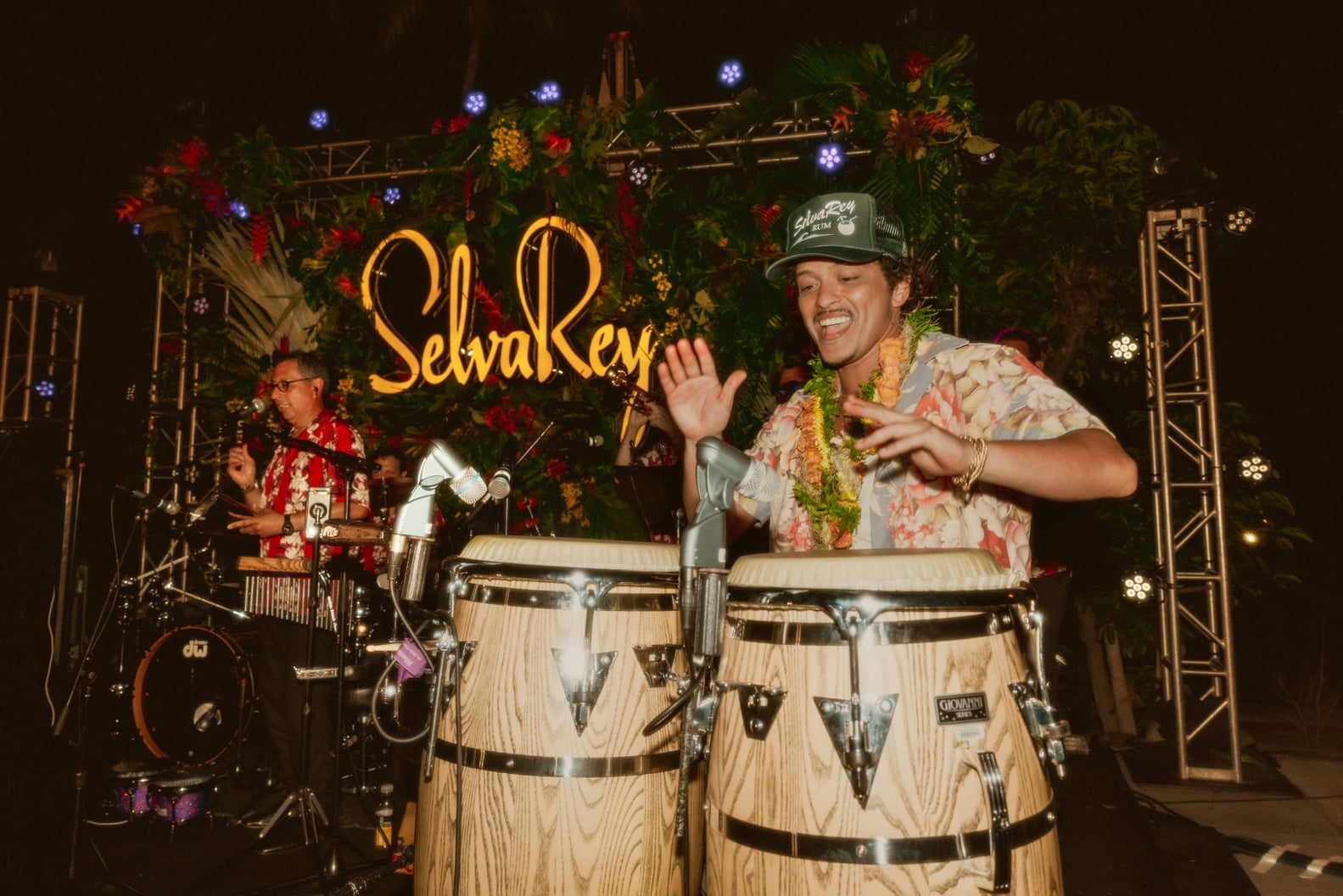 Bruno Mars SelvaRey Rum, Pop-Up Bar Interview | PS Celebrity
