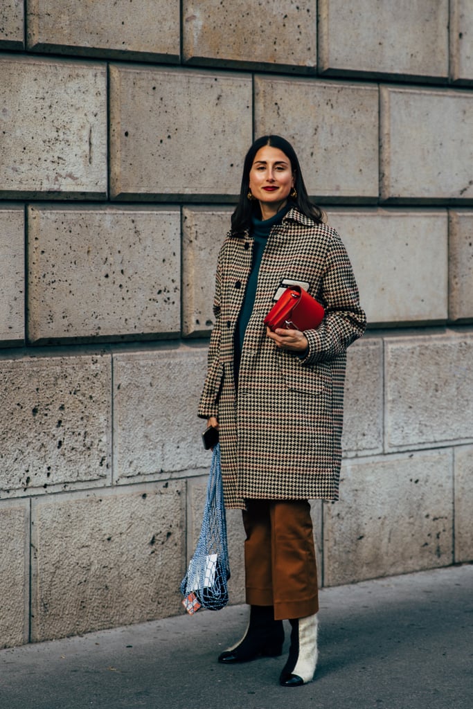 Style Multicoloured Boots With a Checkered Coat