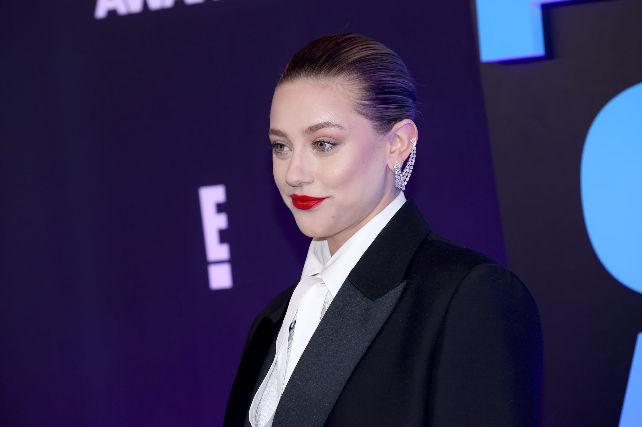 Lili Reinhart arrives to the 2021 People's Choice Awards held at Barker Hangar on December 7, 2021 in Santa Monica, California