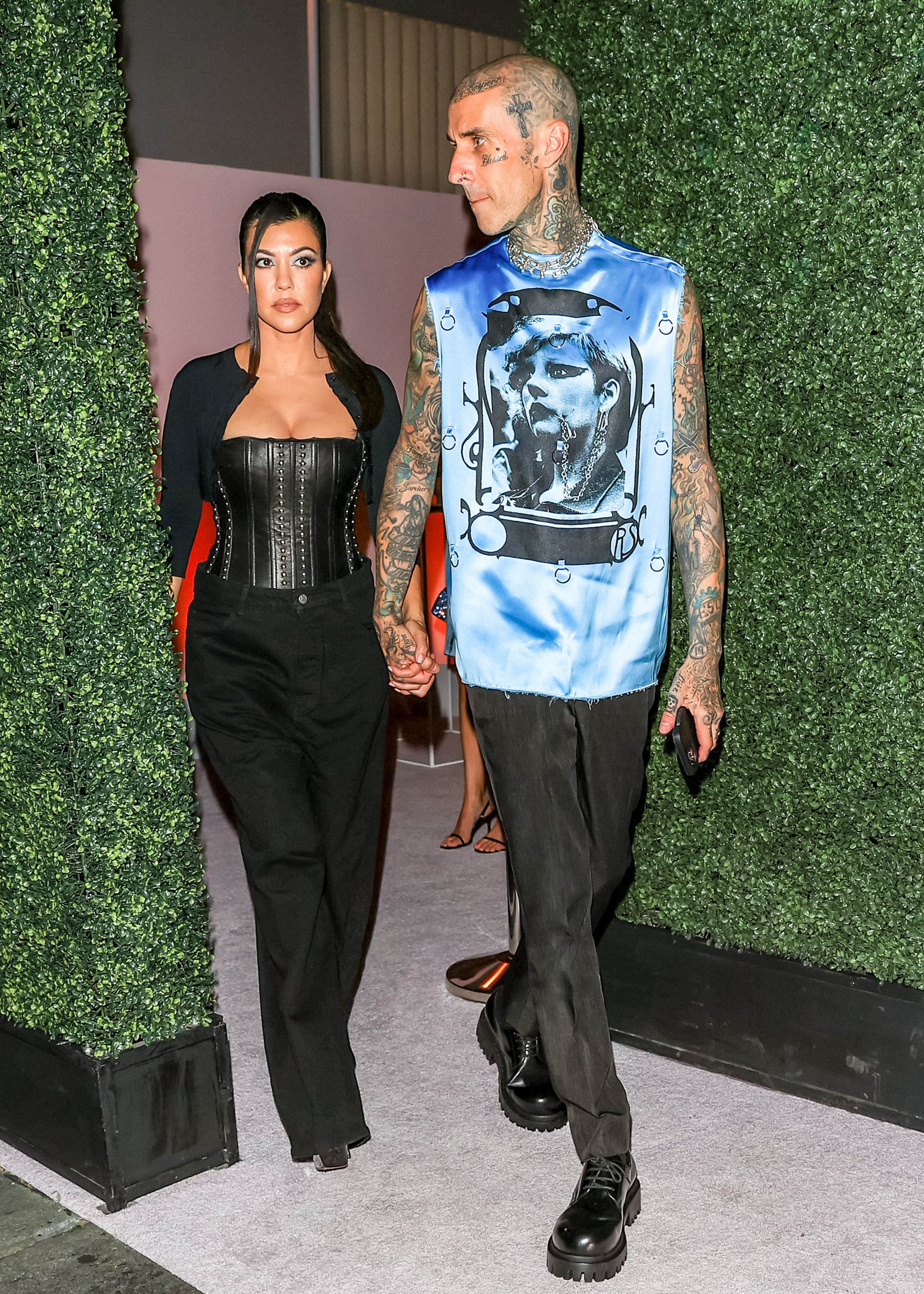 Kim Kardashian Wows in Nothing But a Skims Bodysuit & Thigh - High Boots –  Fonjep News - adidas Pro Model 2G Low White Black Men Women Unisex  Basketball Shoes FX4981