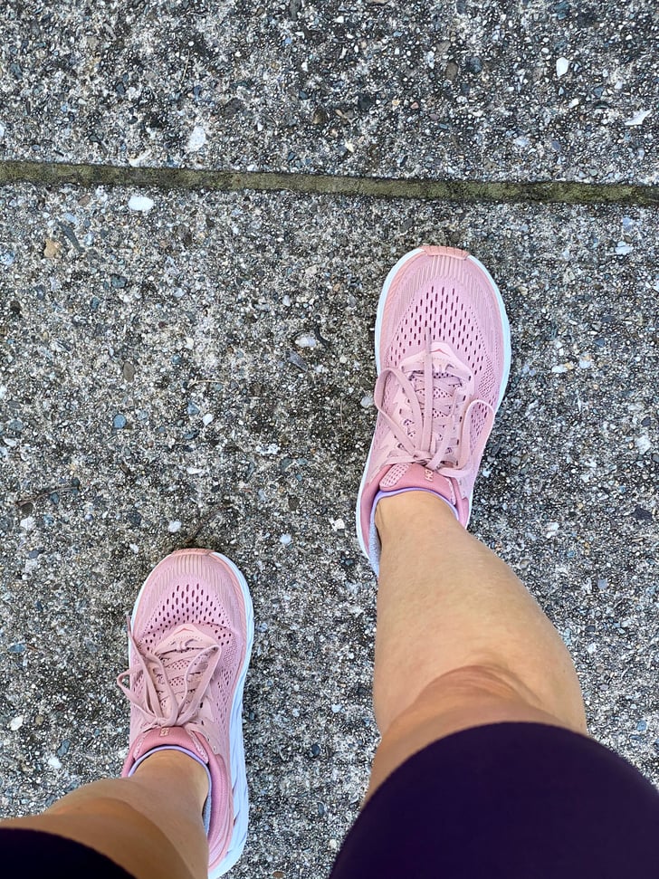 hoka pink clifton