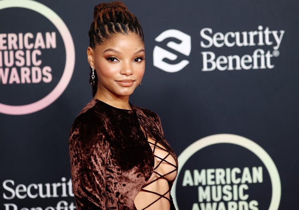 Halle Bailey's Lace-Up LaQuan Smith Dress at the 2021 AMAs
