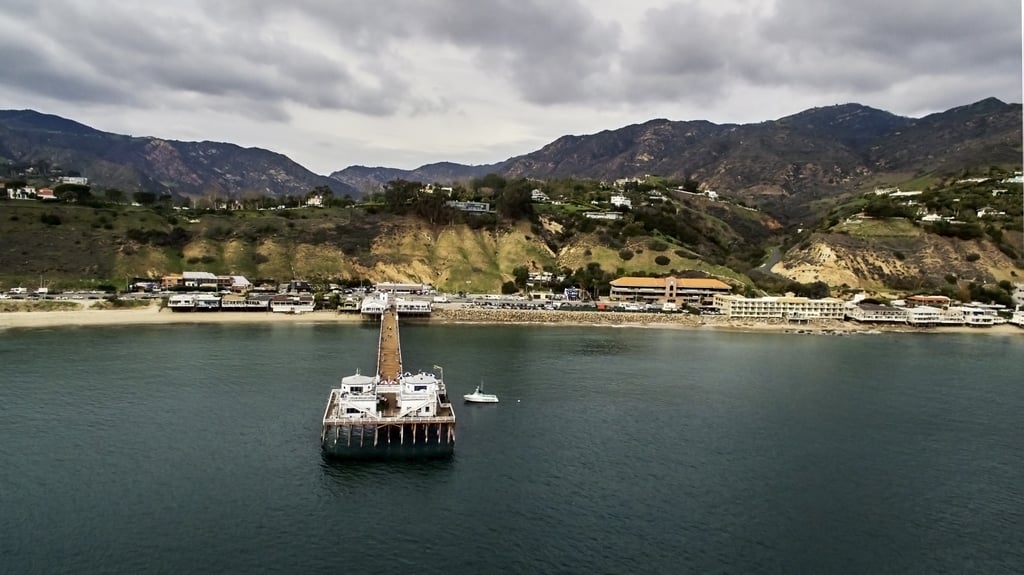 Dead to Me's Coretta Cafe Really Does Exist in Malibu