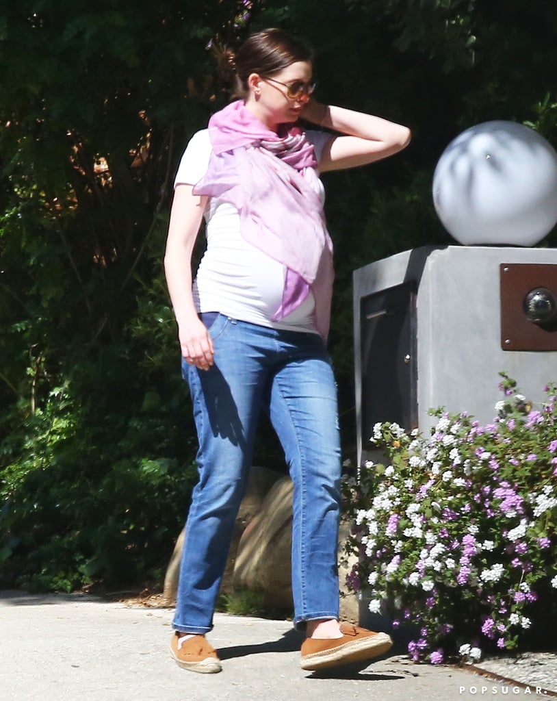 Pregnant Anne Hathaway Out in LA March 2016