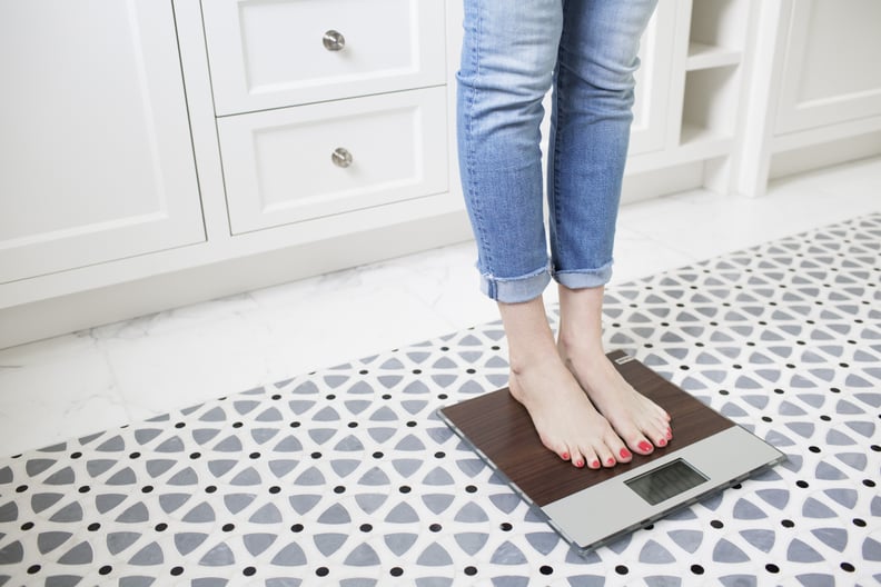 Tracking weight loss with a scale  What a dietitian wants you to know