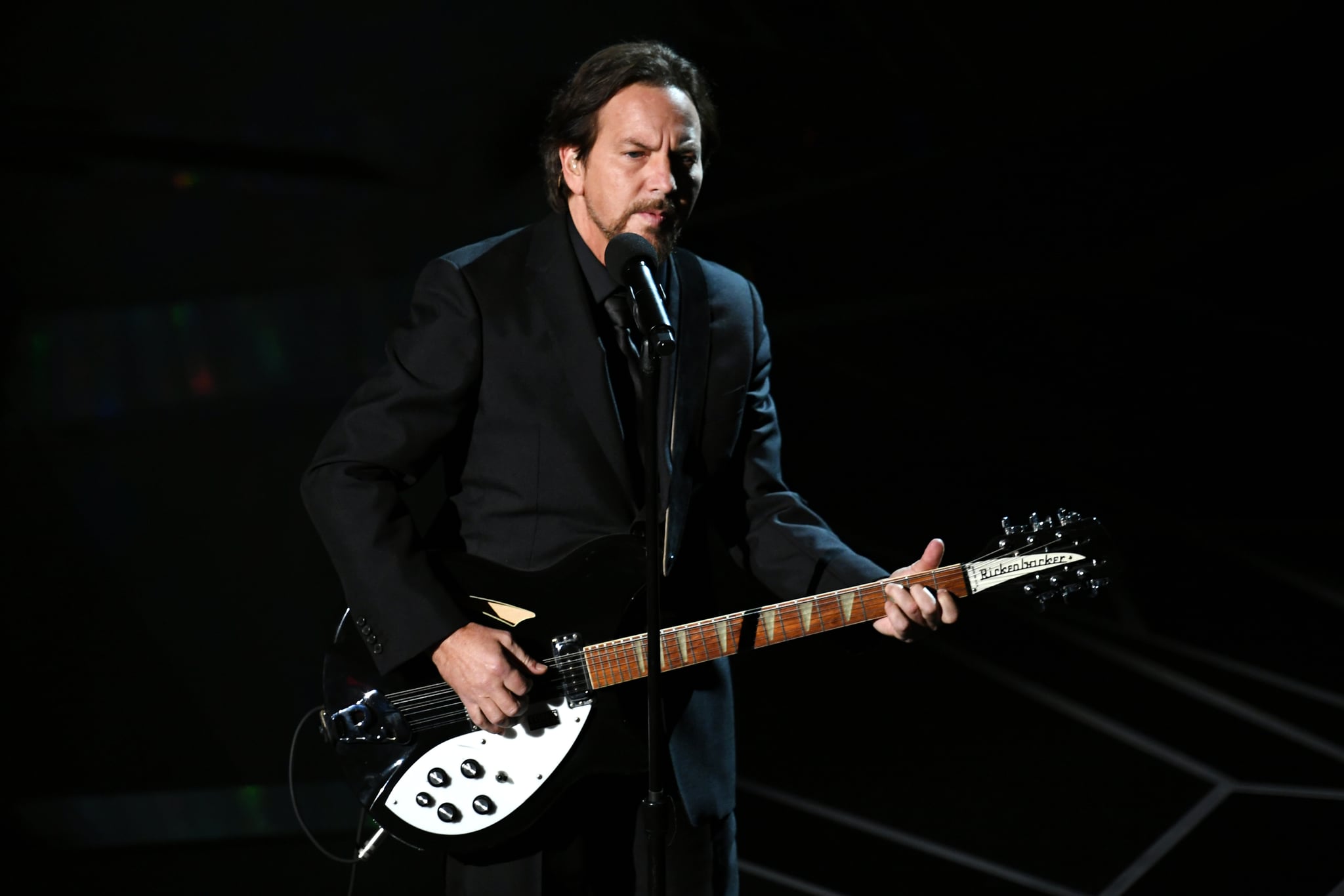 HOLLYWOOD, CA - MARCH 04:  Musician Eddie Vedder performs onstage during the 90th Annual Academy Awards at the Dolby Theatre at Hollywood & Highland centre on March 4, 2018 in Hollywood, California.  (Photo by Kevin Winter/Getty Images)