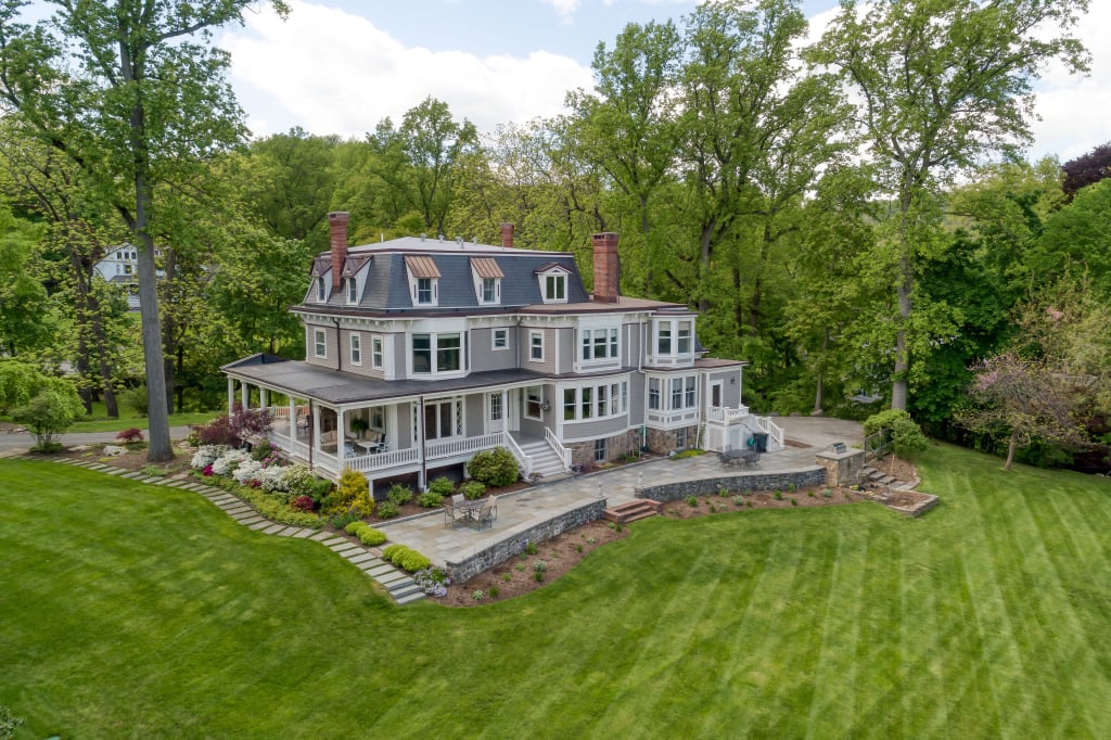 House From the Movie Stepmom For Sale