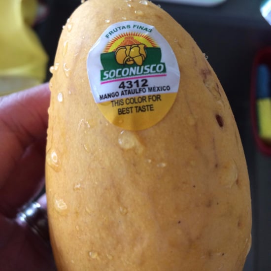 Sticker That Tells You When Mangoes Are Ripe
