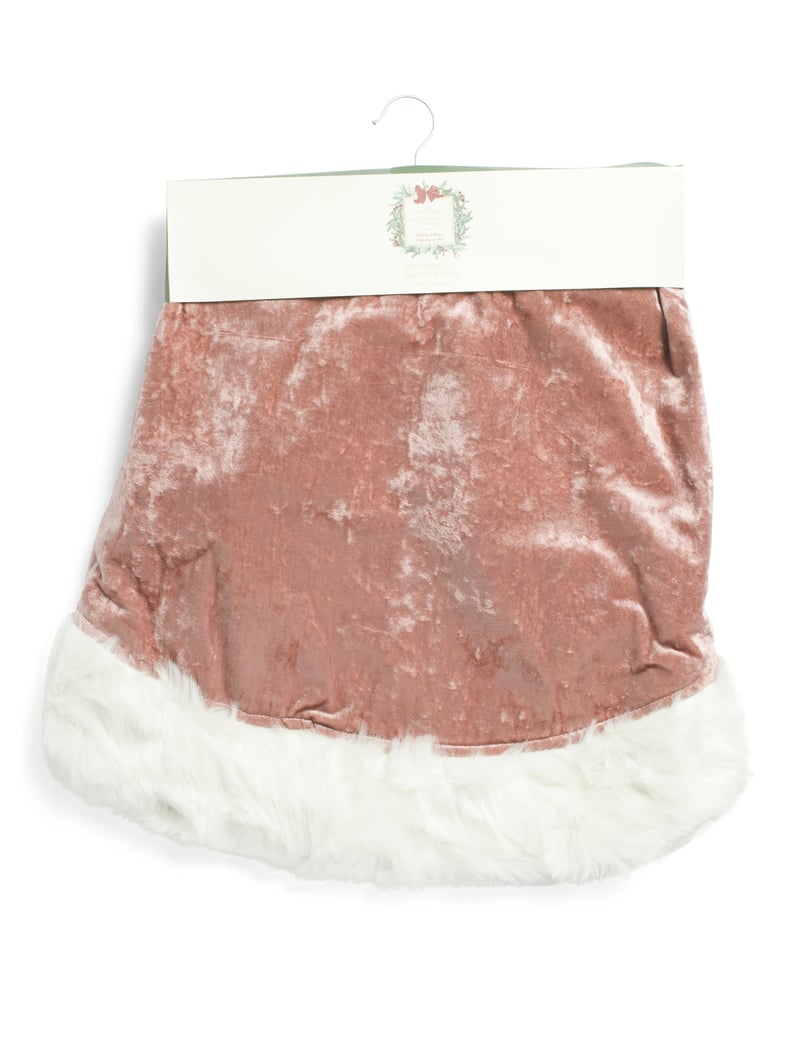 Crushed Velvet Tree Skirt With Faux Fur