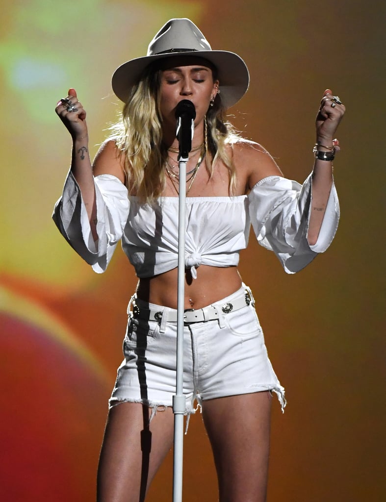 Miley Cyrus Outfit 2017 Billboard Music Awards Popsugar Fashion Photo 3