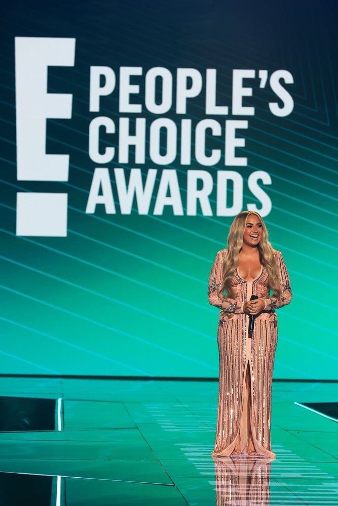 See Demi Lovato's Outfits at the People's Choice Awards 2020