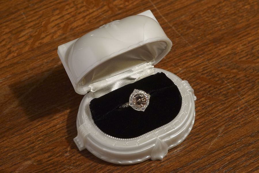 Ezra Proposes to Aria on Pretty Little Liars Pictures
