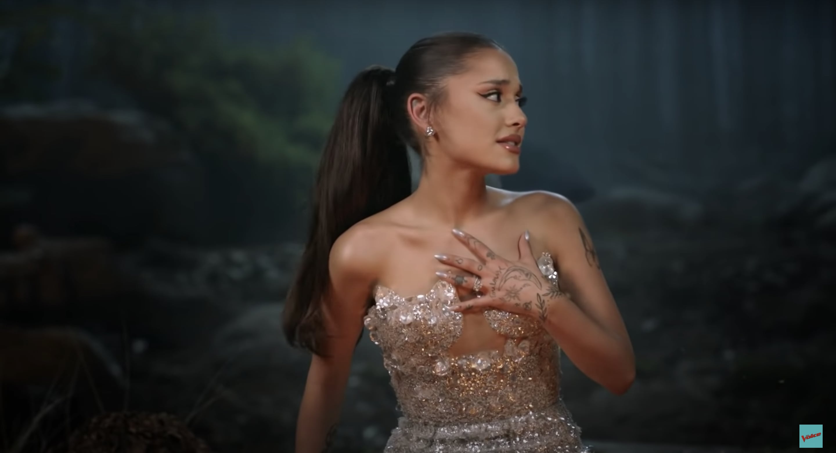 Ariana Grande The Voice November 30, 2021 – Star Style