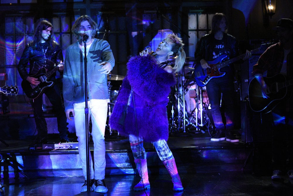 See Pictures From Miley Cyrus's SNL Performances