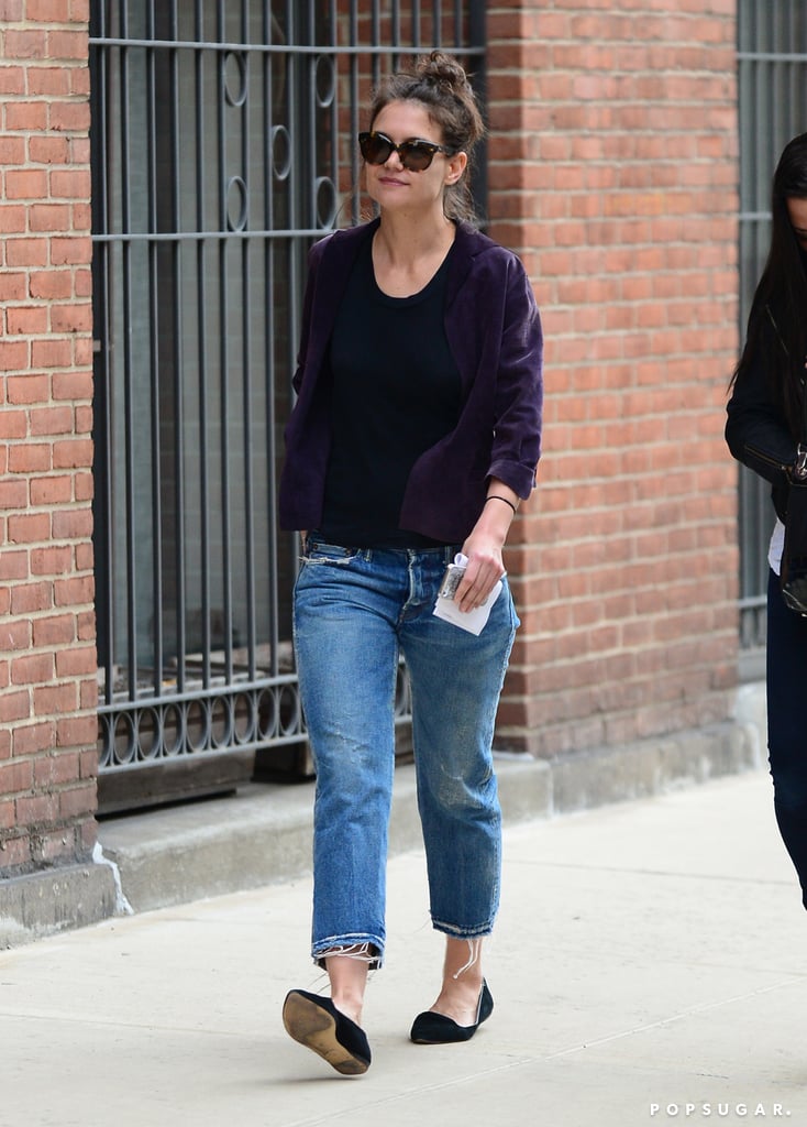 On Tuesday, Katei Holmes visited the set of Dangerous Liaisons in NYC.