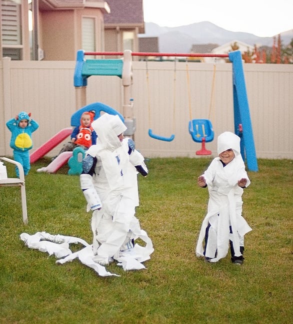 Toilet Paper Mummy Relay Race | Creative DIY Kids Halloween Party Games |  POPSUGAR Family Photo 14
