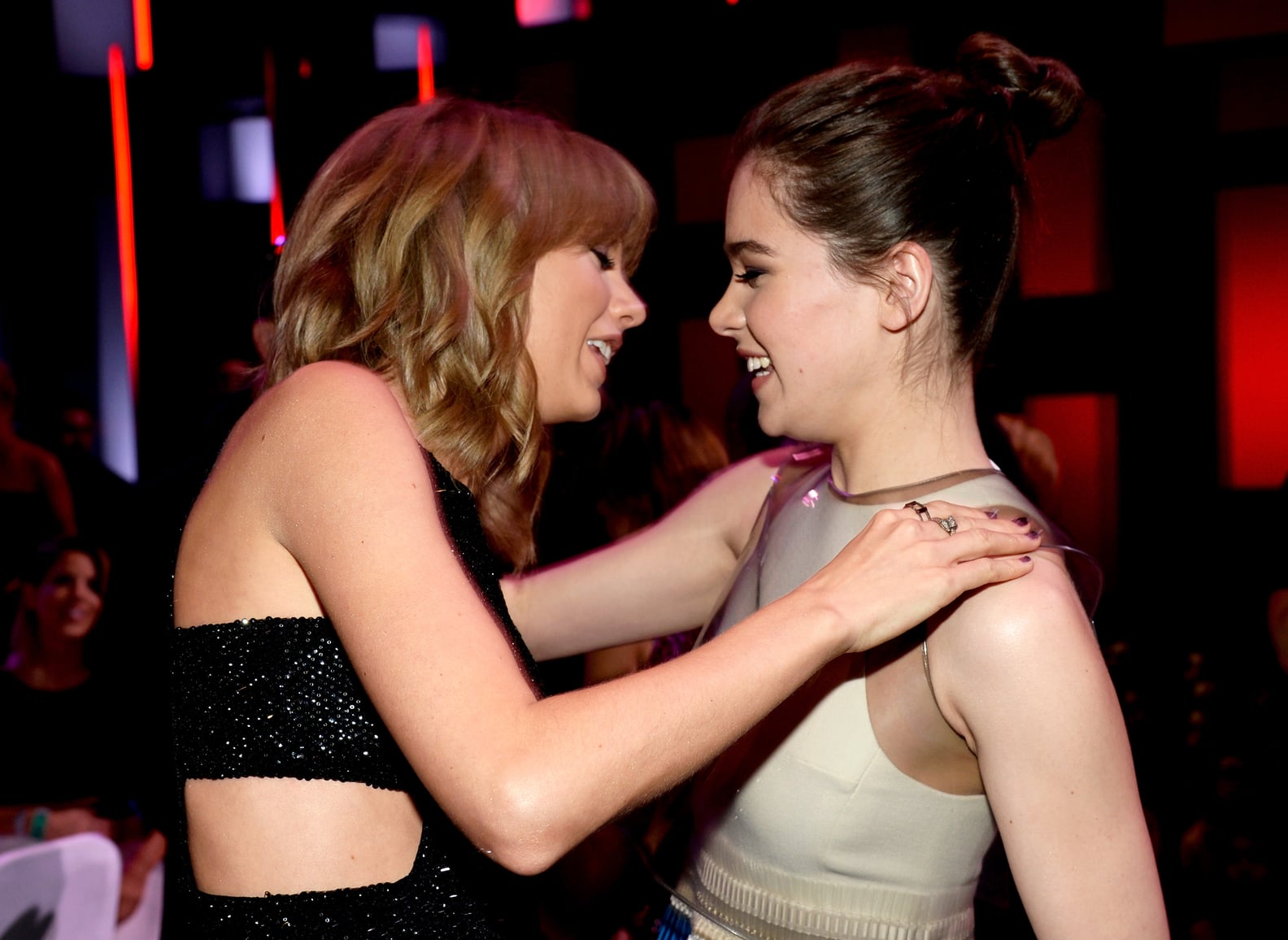 Taylor Swift Hugging Celebrities | POPSUGAR Celebrity