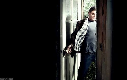 He always opens doors for you. [Cringe]