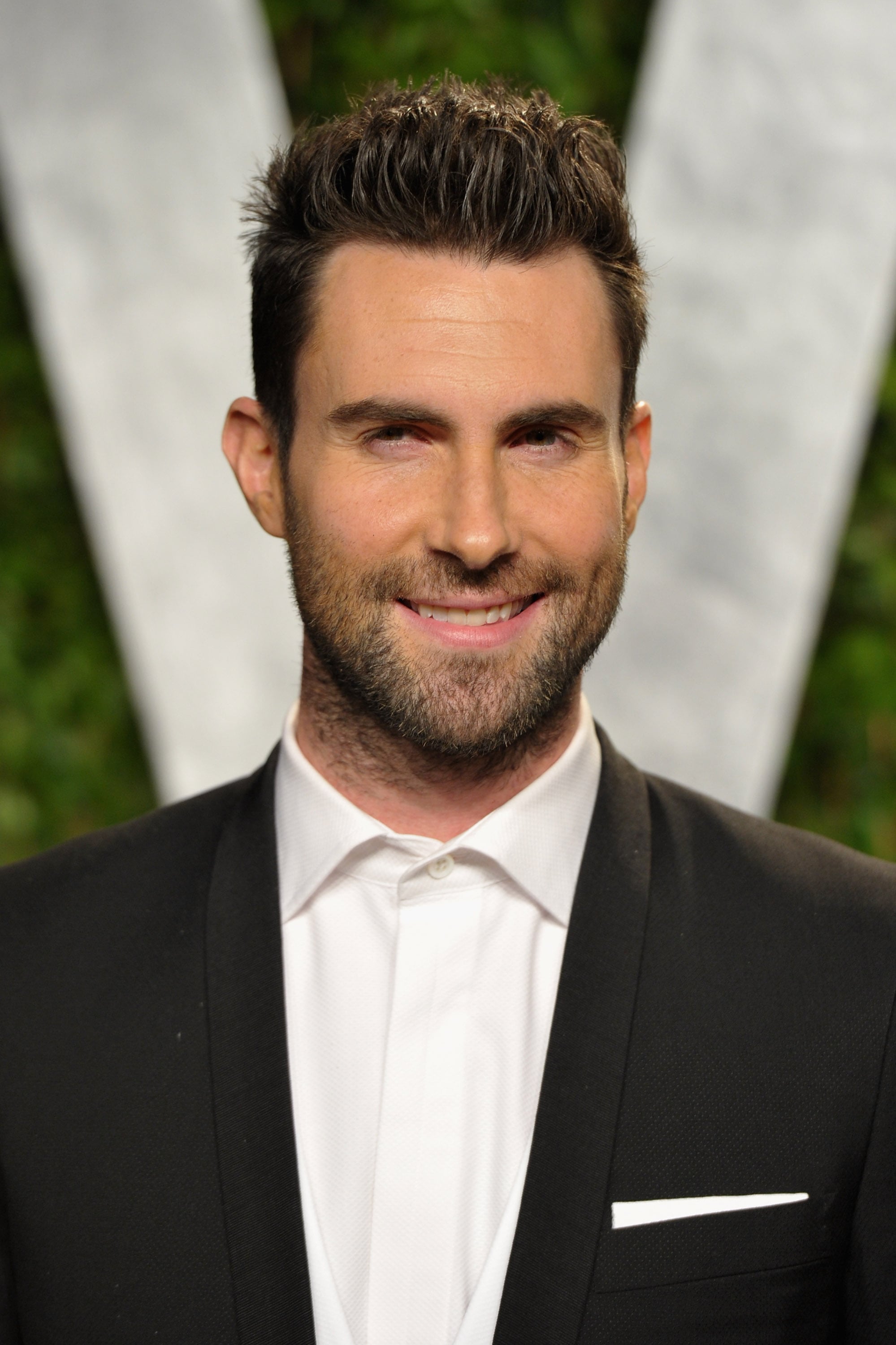When He Made His Way to an Oscars Afterparty | You Can't Help but  Appreciate Adam Levine's Good Looks | POPSUGAR Celebrity Photo 8