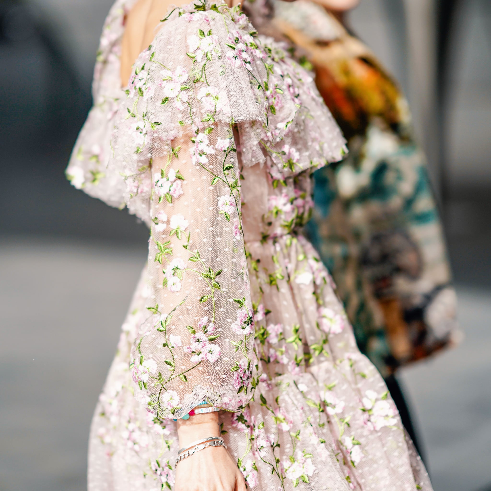 floral wedding guest outfits