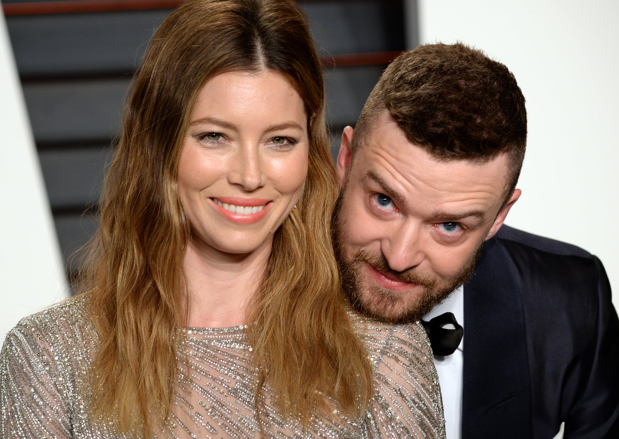 BEVERLY HILLS, CA - FEBRUARY 28:  Jessica Biel and Justin Timberlake attend the 2016 Vanity Fair Oscar Party hosted By Graydon Carter at Wallis Annenberg Center for the Performing Arts on February 28, 2016 in Beverly Hills, California.  (Photo by Anthony Harvey/Getty Images)