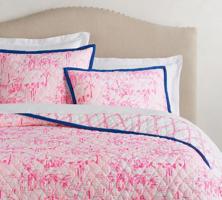 Lilly Pulitzer La Via Loca Reversible Quilt & Sham