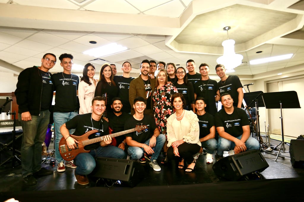Luis Fonsi Joins Latin Grammy in the Schools Program in PR