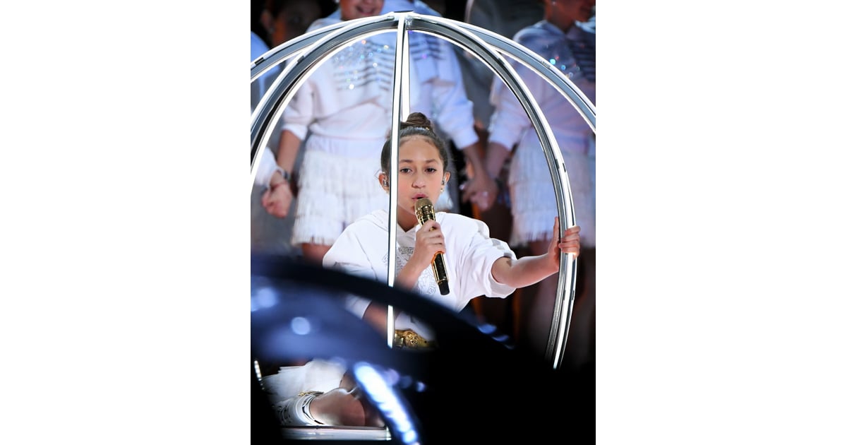 Jennifer Lopez's Daughter Emme Sings at the Super Bowl ...