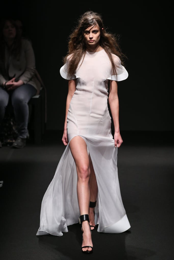 Or Looking Like an Ethereal Princess in Esteban Cortazar?