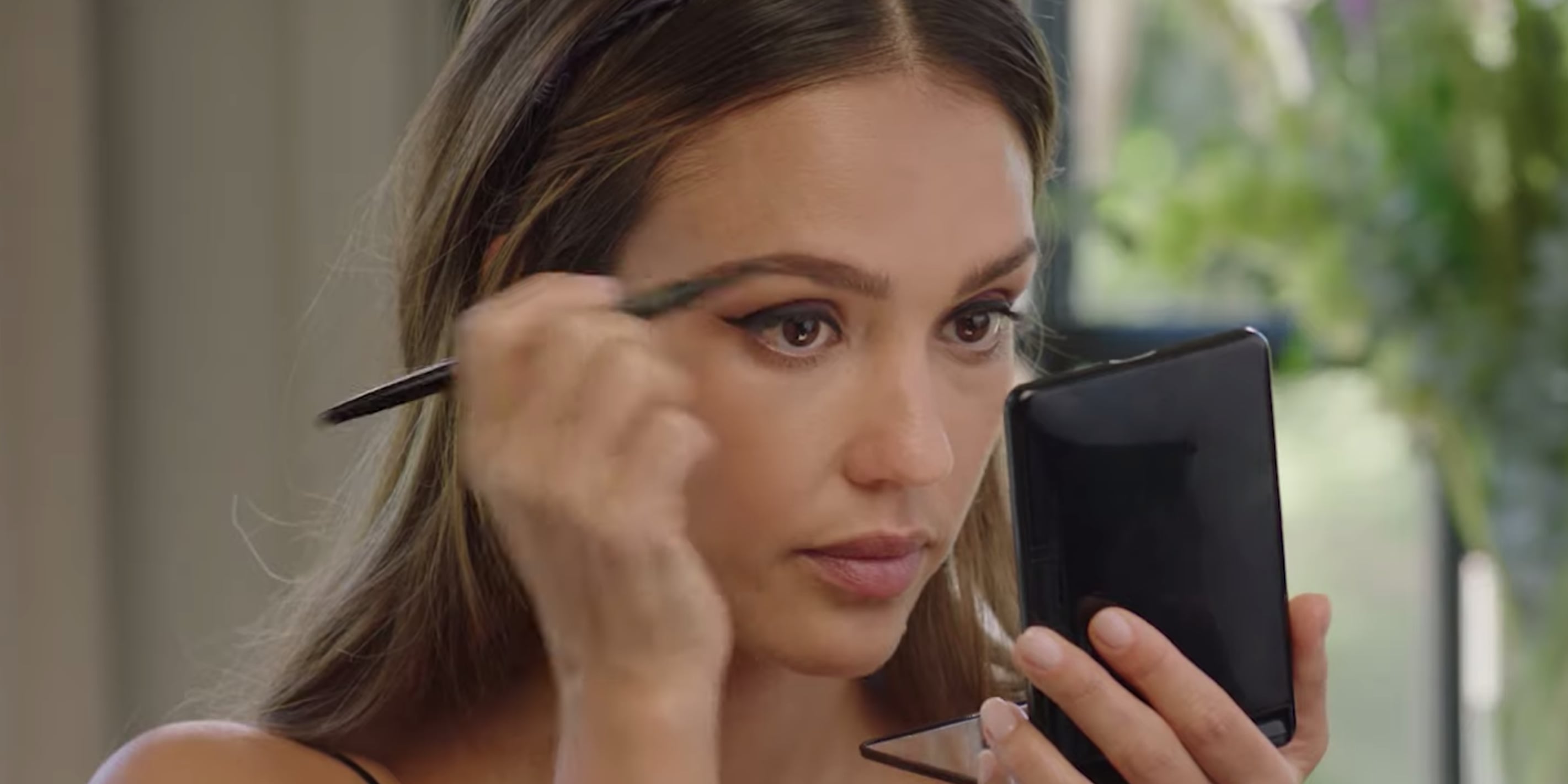 Jessica Alba's Hack For the Perfect Winged Eyeliner POPSUGAR Beauty