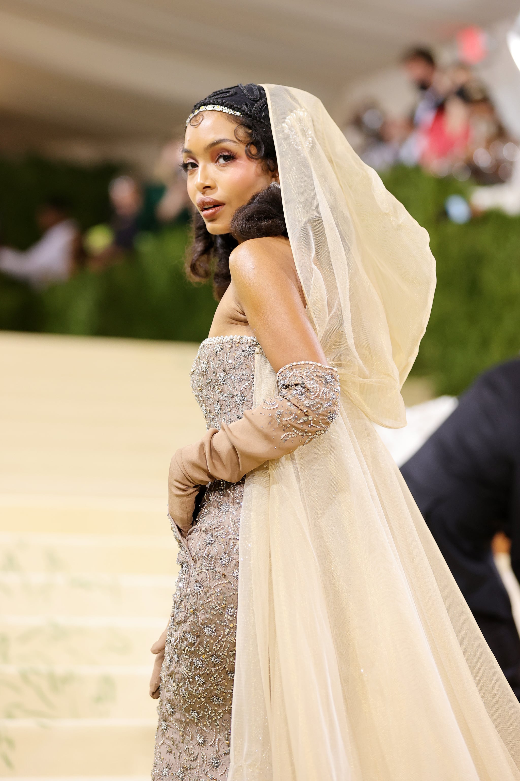 See Yara Shahidi's Dior Dress at the 2021 Met Gala