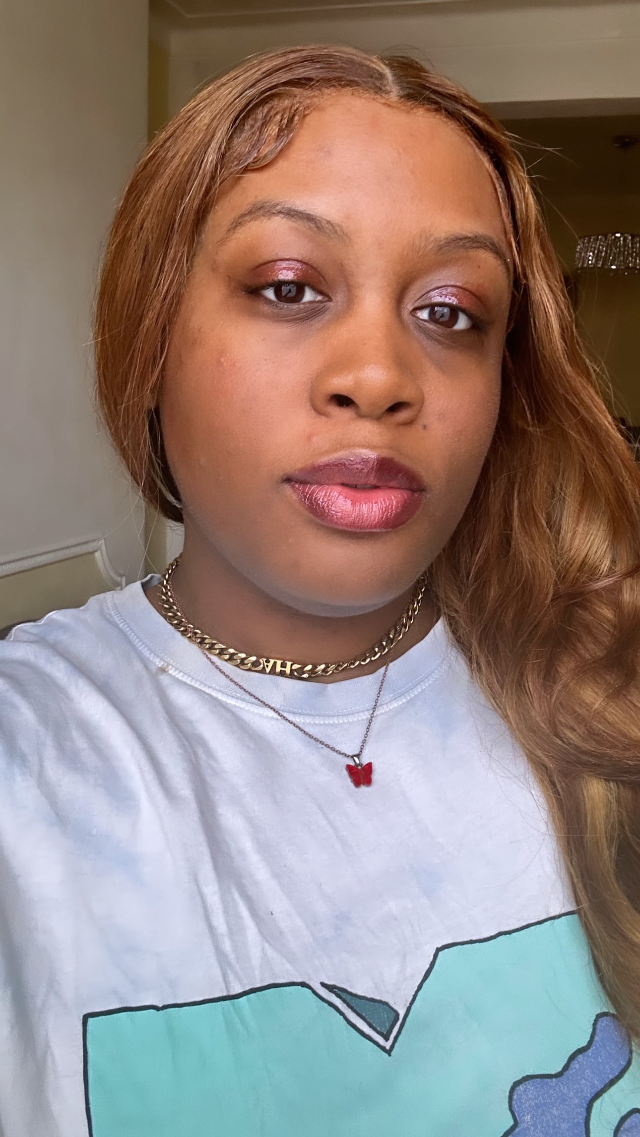 Lyra Crow Video Dominates Social Media - abrjmg6