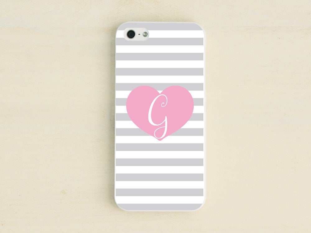 Monogrammed heart iPhone case ($17)