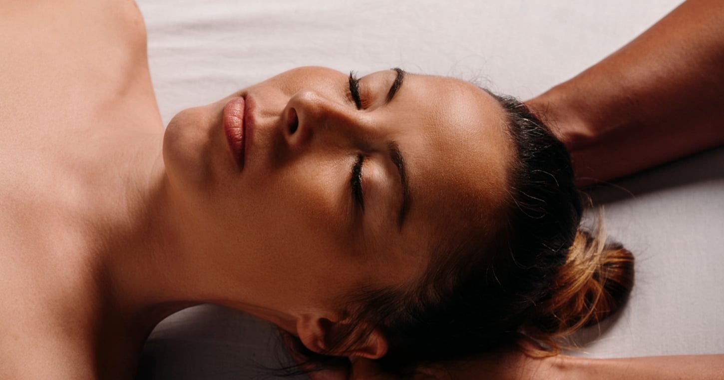 Does Reiki Really Work? I Tried It to Find Out