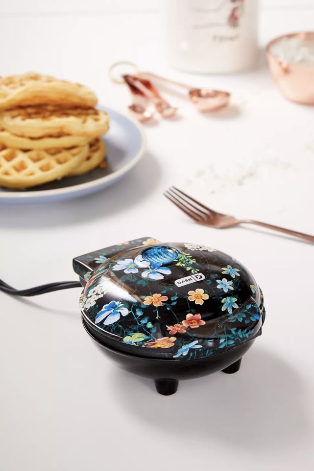 Dash Mini Waffle Maker - Food Fanatic