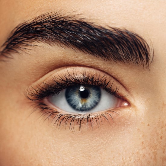 How to Remove Fake Eyelashes
