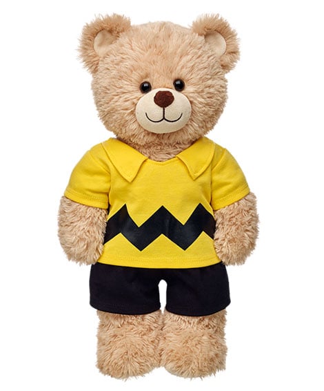Charlie Brown Outfit | The Best Presents For Every Charlie Brown Fan This  Holiday Season | POPSUGAR Family Photo 15