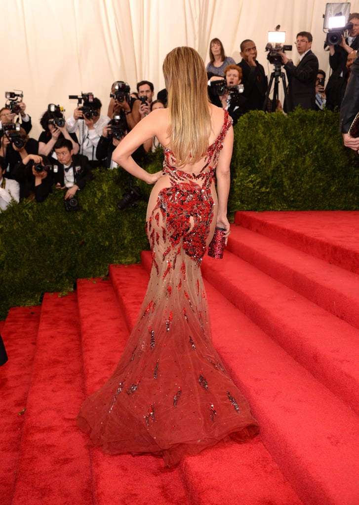 Jennifer Lopez at the Met Gala 2015 | Pictures