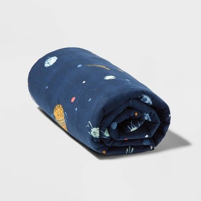 Pillowfort 60"x40" 6 pounds Weighted Blanket in Unicorn