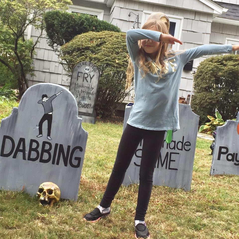 Dad's Funny Halloween Graveyard 2017