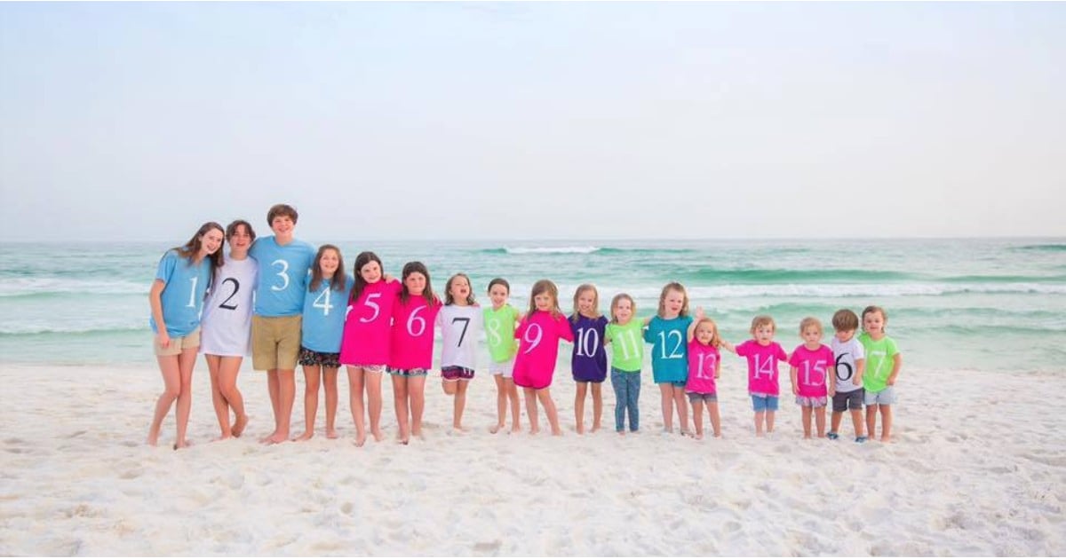 Color-Coded Photo of Family's Grandchildren | POPSUGAR Moms - 1200 x 630 jpeg 82kB