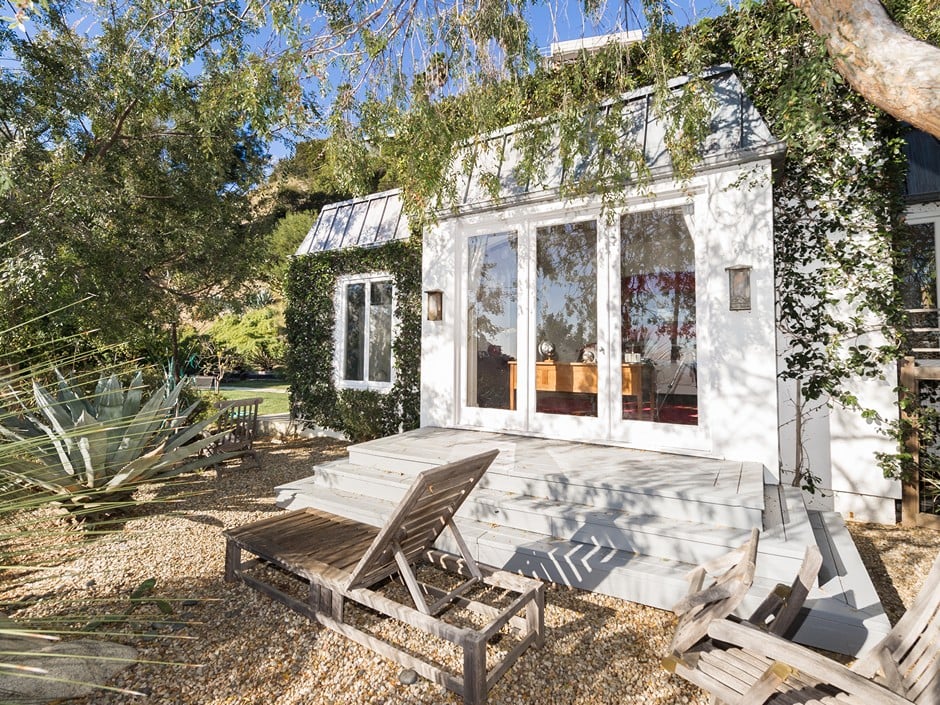 One Direction's Louis Tomlinson Buys a New Home in LA