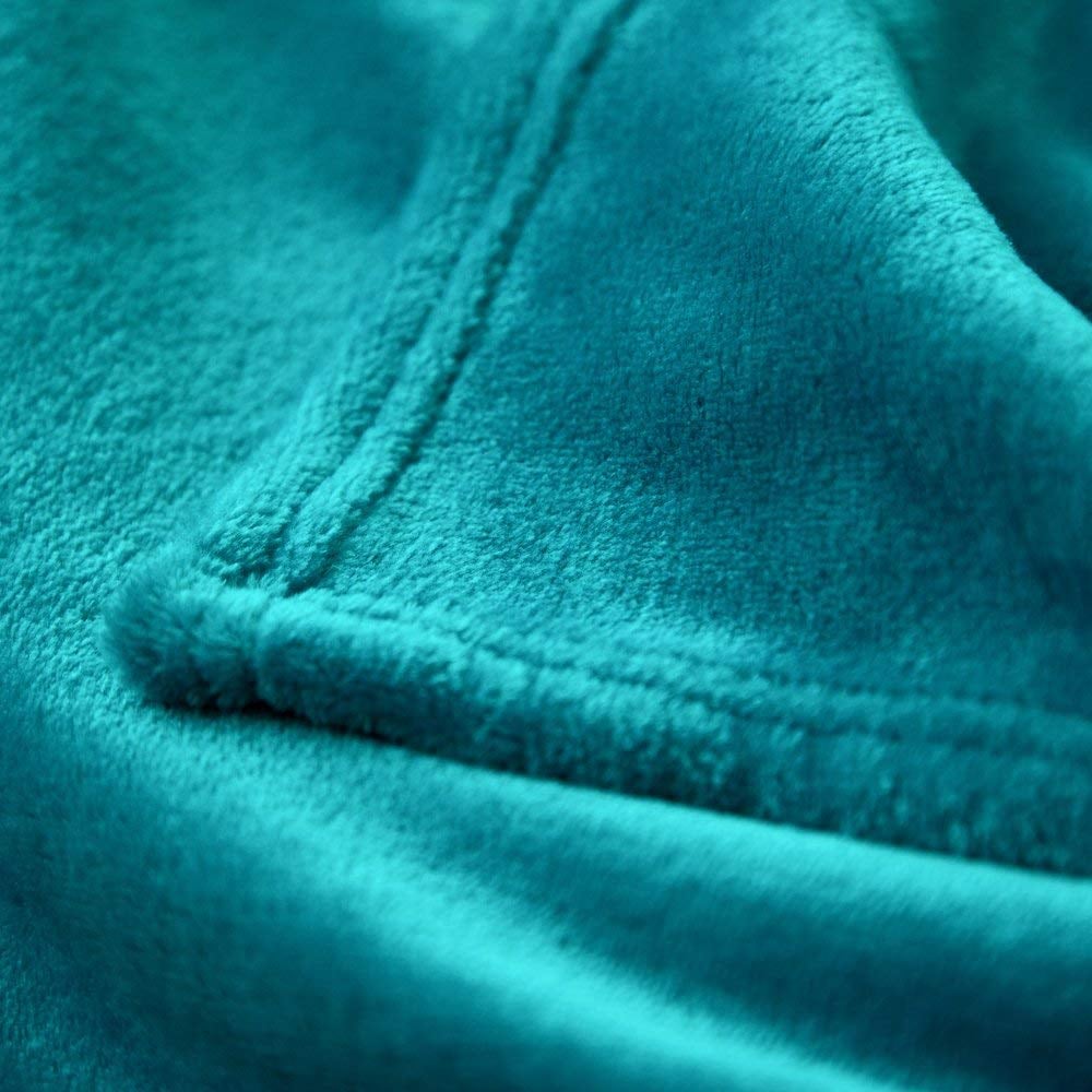 Bedsure Flannel Fleece Luxury Blanket in Teal (18) Bestselling