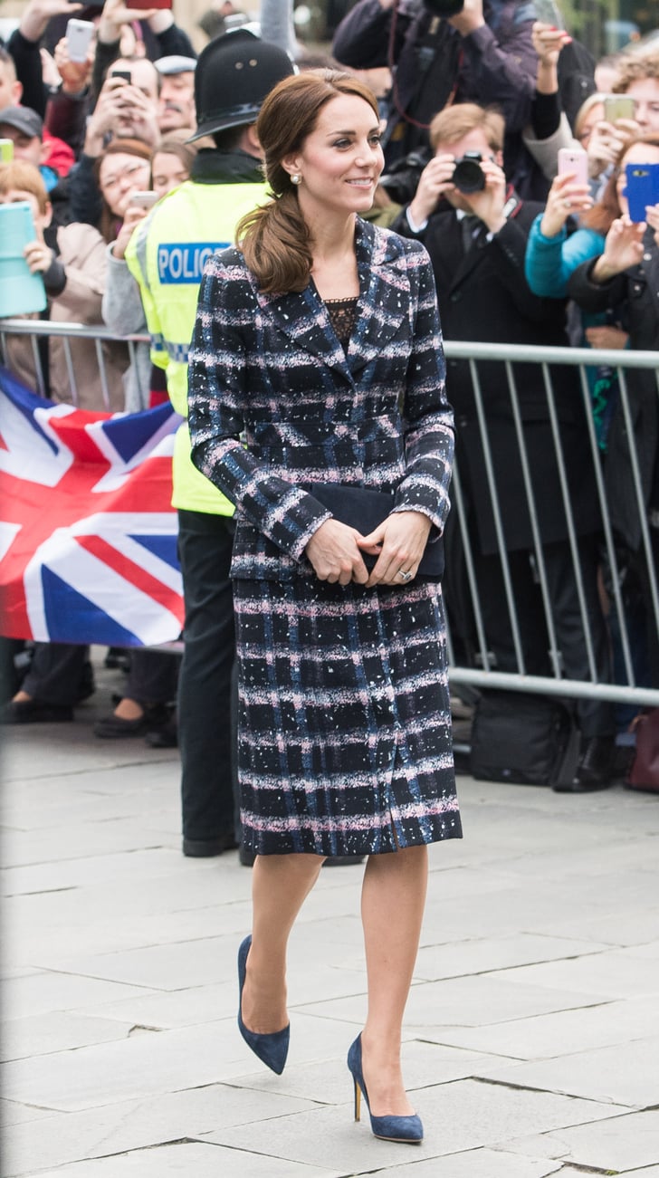 Kate Middleton's Plaid Erdem Coat in Manchester October 2016 | POPSUGAR ...