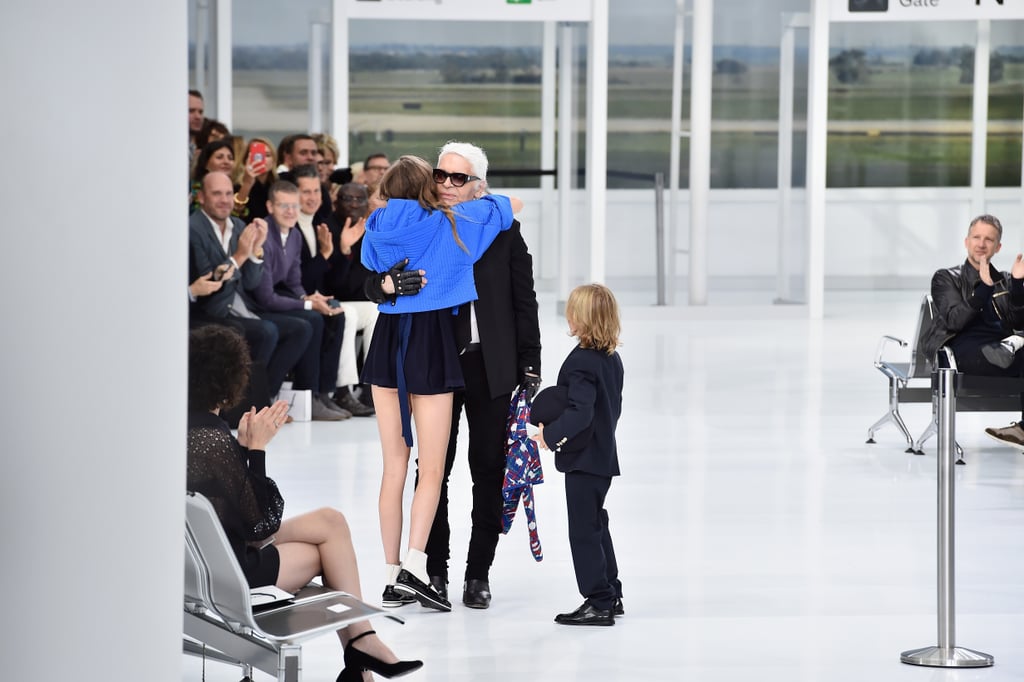 He gave Cara and Hudson Kroenig a warm hug.