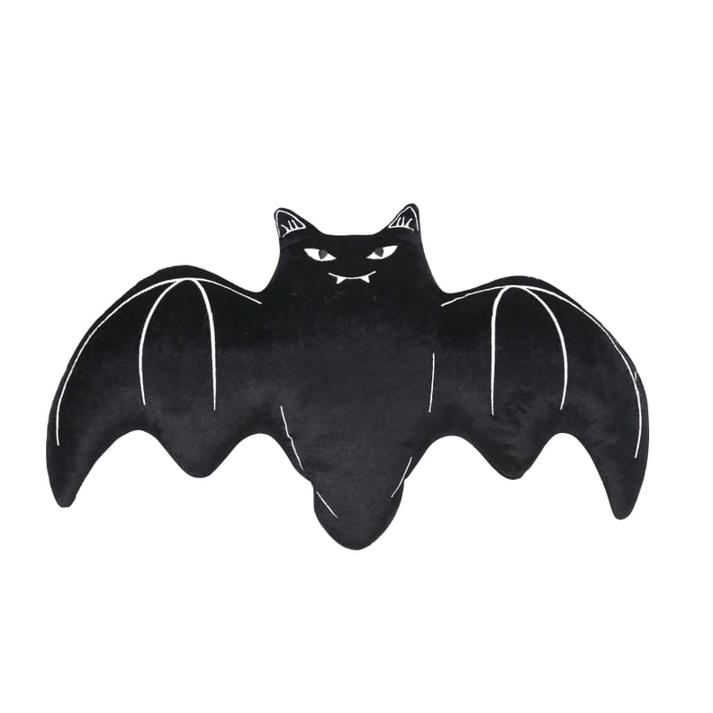 亚什兰Michaels万圣节装饰:Bat-Shaped口音枕头